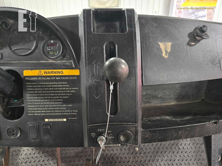 2019-club-car-carryall-1700-image-14