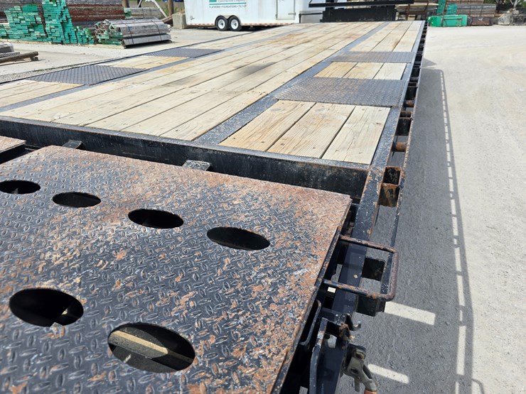 #22629-•-2023-elite-trailers-goosneck-trailer-image-46