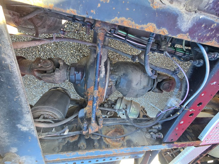 2014-international-prostar-image-80