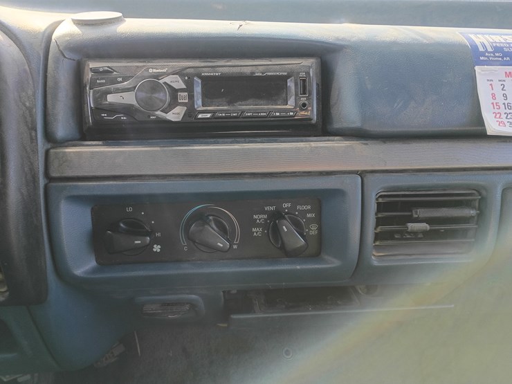 1995-ford-f250-image-40