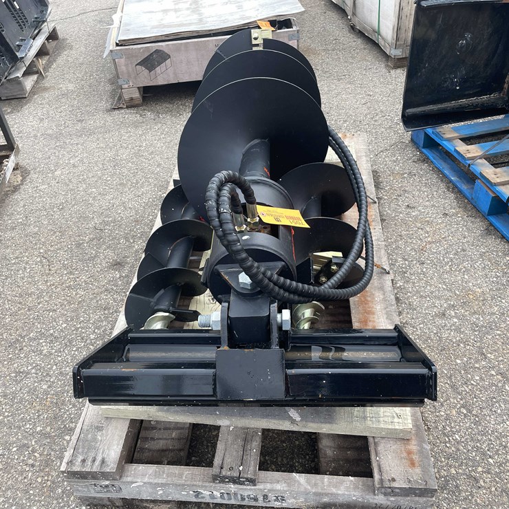#7051 • Unused Starvox Mini Skid Steer Post Hole Auger (O10)