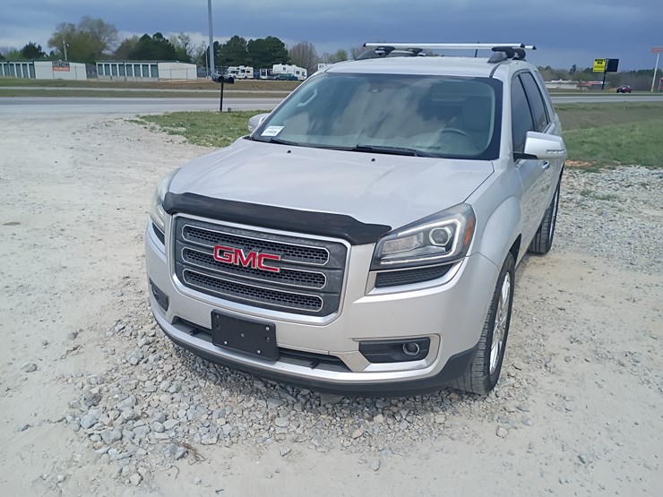 2017-gmc-acadia-image-16