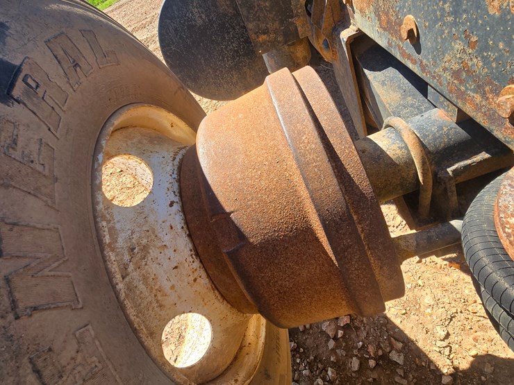 1994-mack-rd690s-image-85