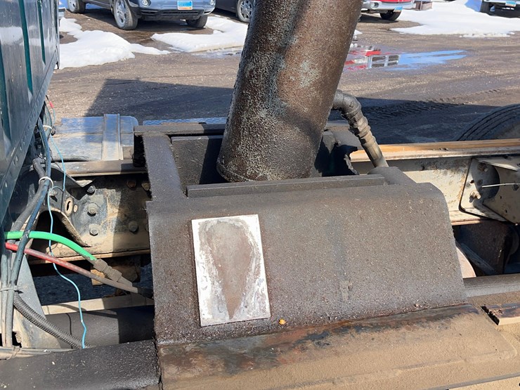 1989-ford-l-image-45