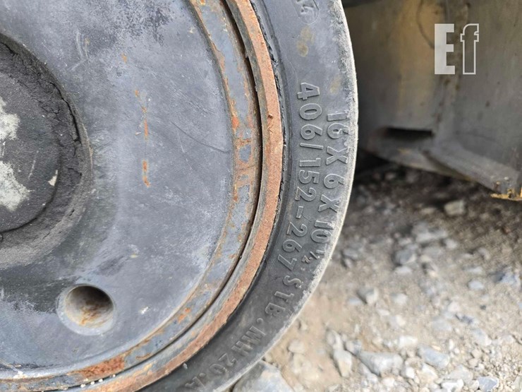 2021-caterpillar-2c6000-image-23