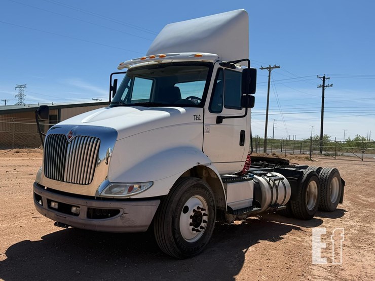 2017-international-transtar-8600-image-1