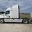 2009-freightliner-cascadia-125-image-3
