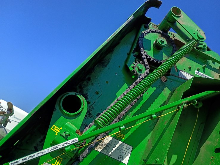 2014-john-deere-469-image-28
