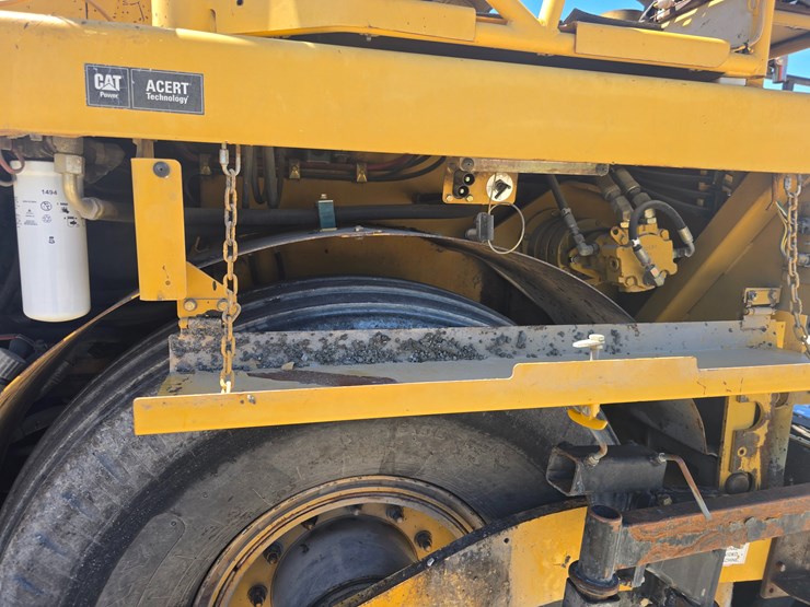 2006-caterpillar-ap-1000d-image-45