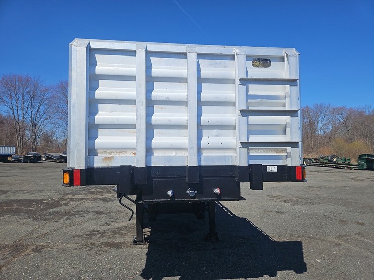 1991-great-dane-tri/a-step-deck-image-8