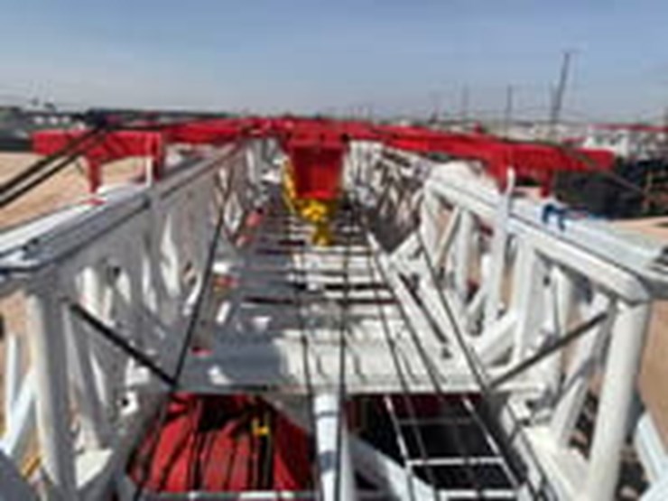 2012-caterpillar-c13-image-17