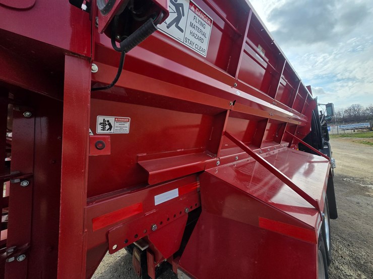 2001-sterling-a9500-image-81