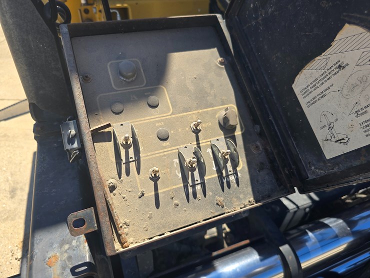 2006-caterpillar-ap-1000d-image-68