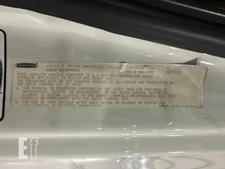 2014-freightliner-cascadia-125-image-38