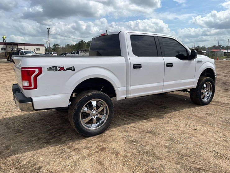 2017-ford-f150-image-3