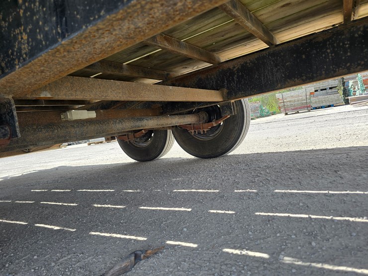 #22628-•-2005-bales-gooseneck-trailer-image-41