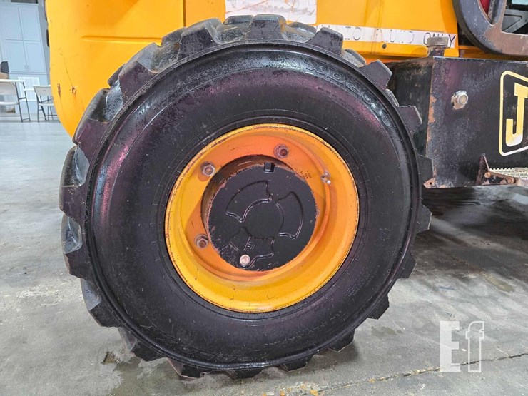 2008-jcb-930-image-25