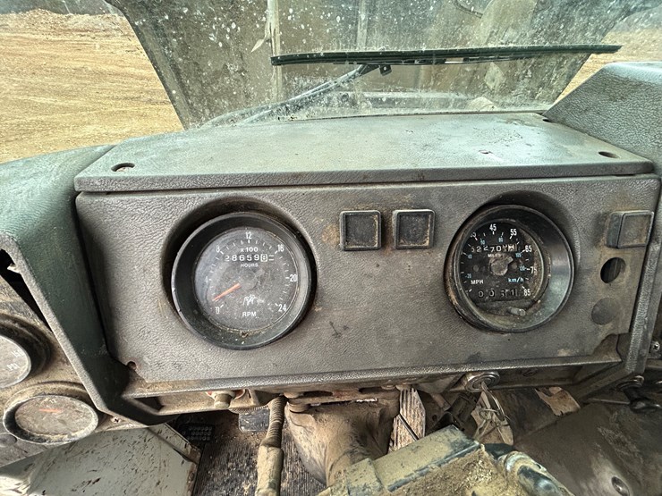 2001-mack-rd688s-image-59