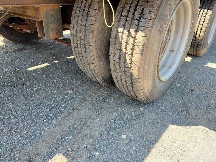 1993-eager-beaver-10ha-t/a-utility-trailer-image-12