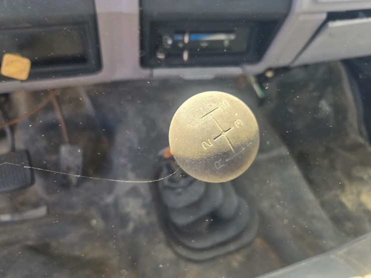 1997-ford-f700-image-46