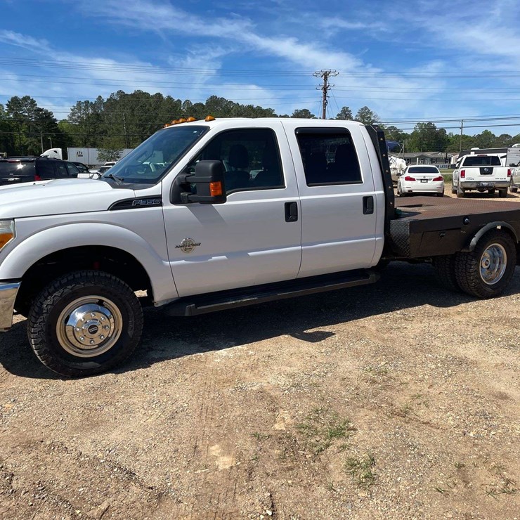 2015 FORD F350