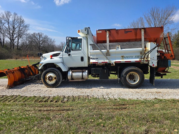 2015-international-workstar-7400-image-8