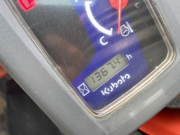 2018-kubota-ssv65-image-42