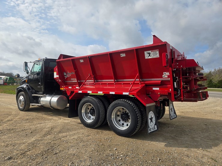 2001-sterling-a9500-image-12