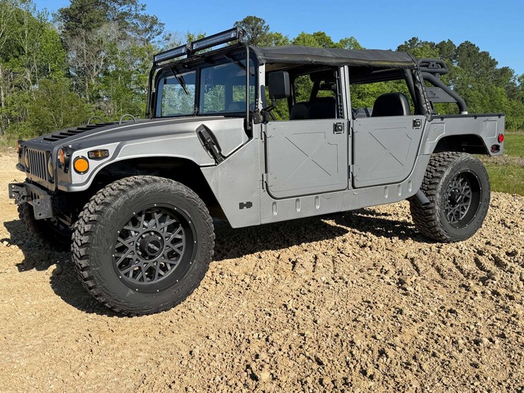 1988-am-general-m998-image-1