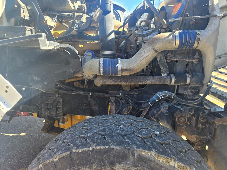 2001-sterling-l9500-image-65