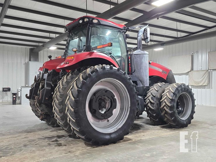 2017-case-ih-magnum-340-image-3