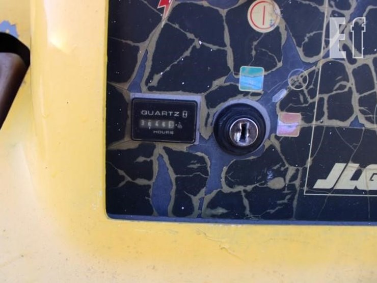 2001-jlg-450a-image-5