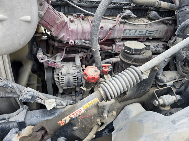 #22610-•-2019-mack-anthem-sleeper-truck-image-22