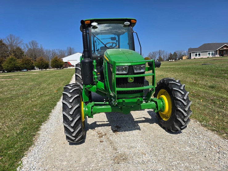 #22600-•-2024-john-deere-5090-tractor-image-18
