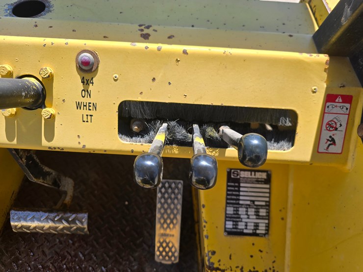 2000-sellick-sd80-image-46