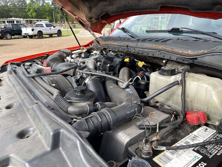 2017-ford-f550-xl-image-7