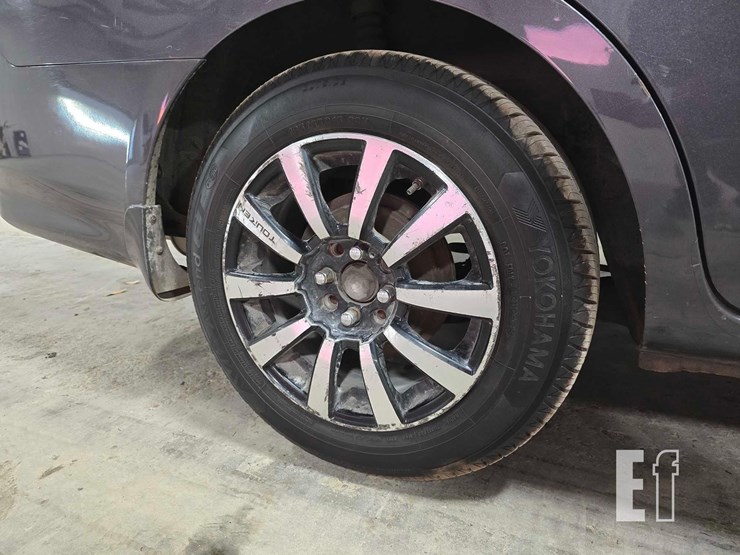 2015-nissan-versa-image-20