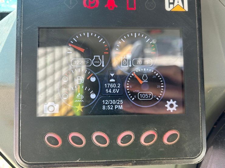 2023-caterpillar-299d3-xe-image-21