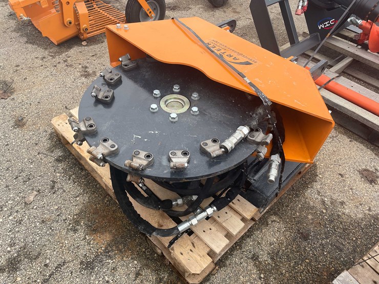 #7032-•-unused-arteer-skid-steer-stump-grinder-(o11)-image-1