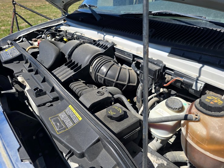 #22618-•-2008-ford-econoline-van-image-24