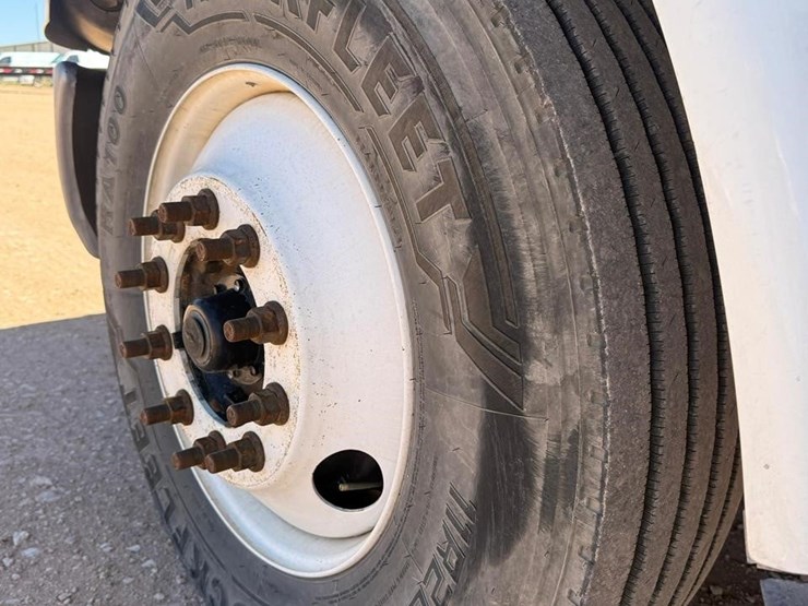 2017-international-transtar-8600-image-22