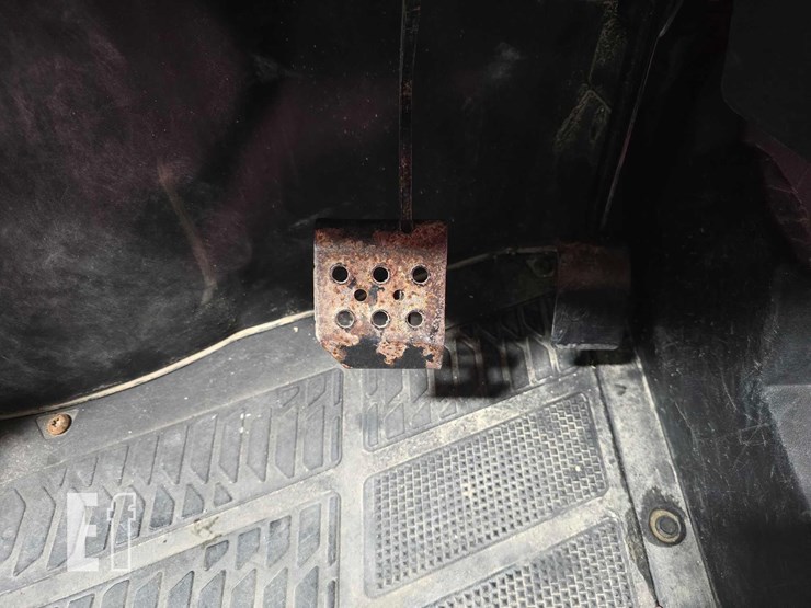 2023-polaris-pro-atv-6365-image-11