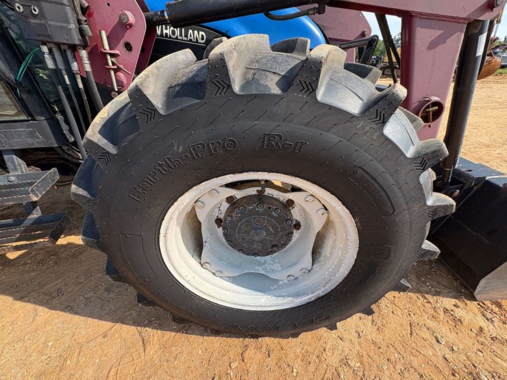 new-holland-7635-image-29