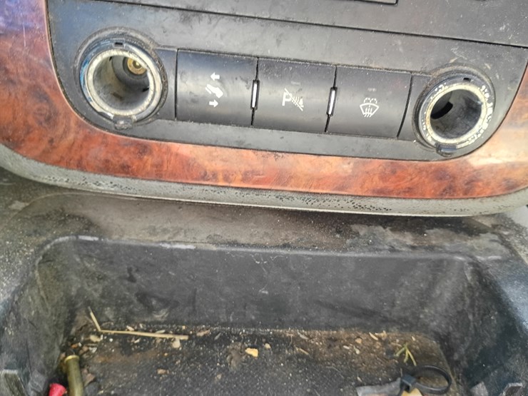 2007-chevrolet-silverado-2500-image-44