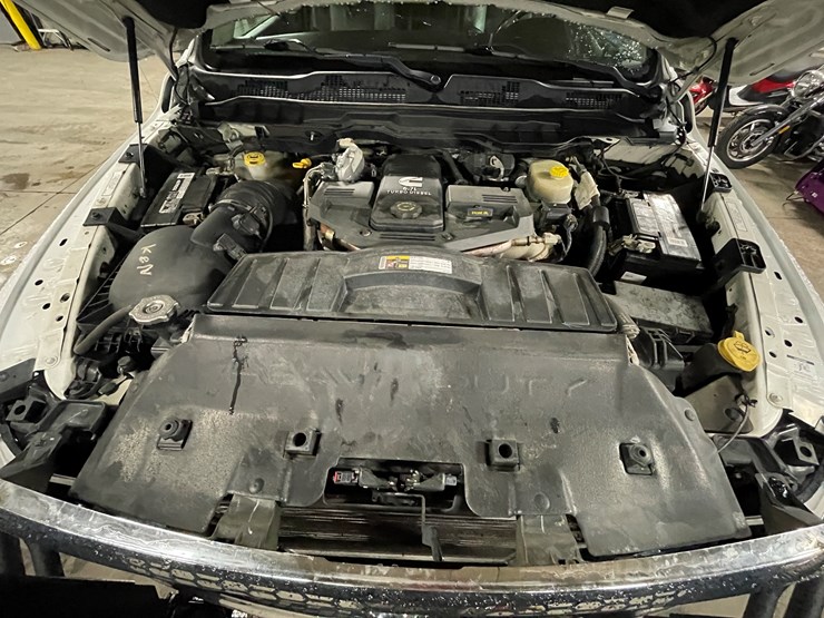 2012-dodge-3500-image-60