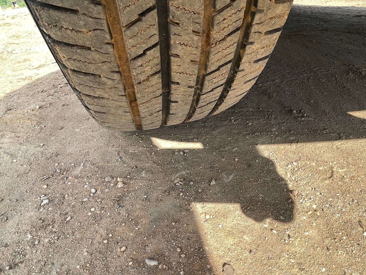 2003-chevrolet-tahoe-lt-image-23