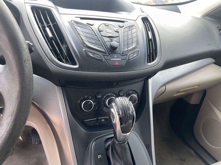 2014-ford-escape-image-13