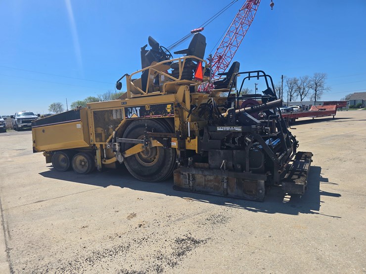 2006-caterpillar-ap-1000d-image-9