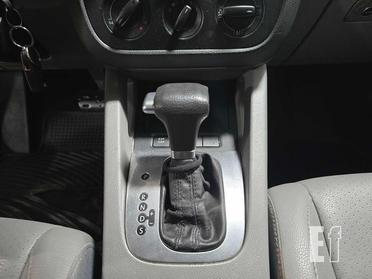 2007-volkswagen-jetta-image-15