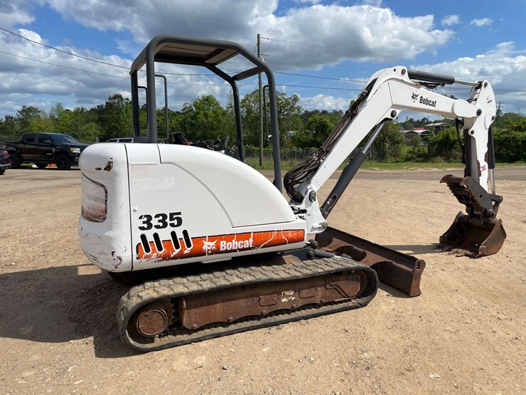 2007-bobcat-335-image-5